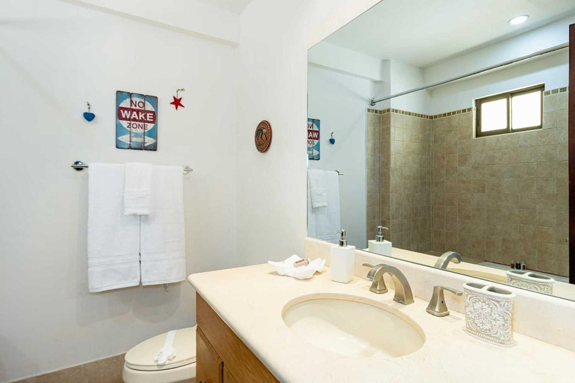 فيلا Newly Remodeled Unit In Flamingo With Sweeping Ocean Views From Big Terrace بلايا فلامنغو المظهر الخارجي الصورة