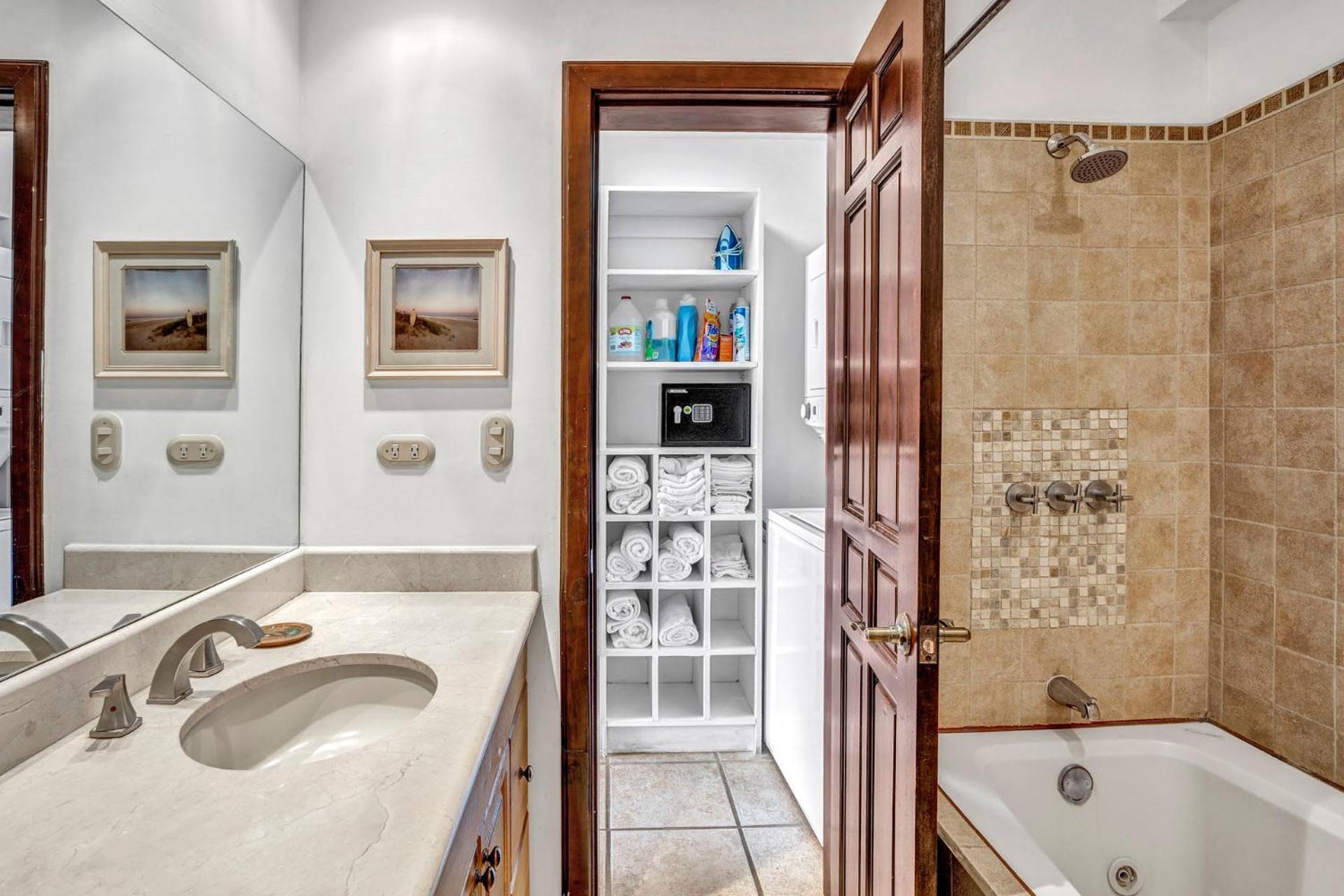 فيلا Newly Remodeled Unit In Flamingo With Sweeping Ocean Views From Big Terrace بلايا فلامنغو المظهر الخارجي الصورة